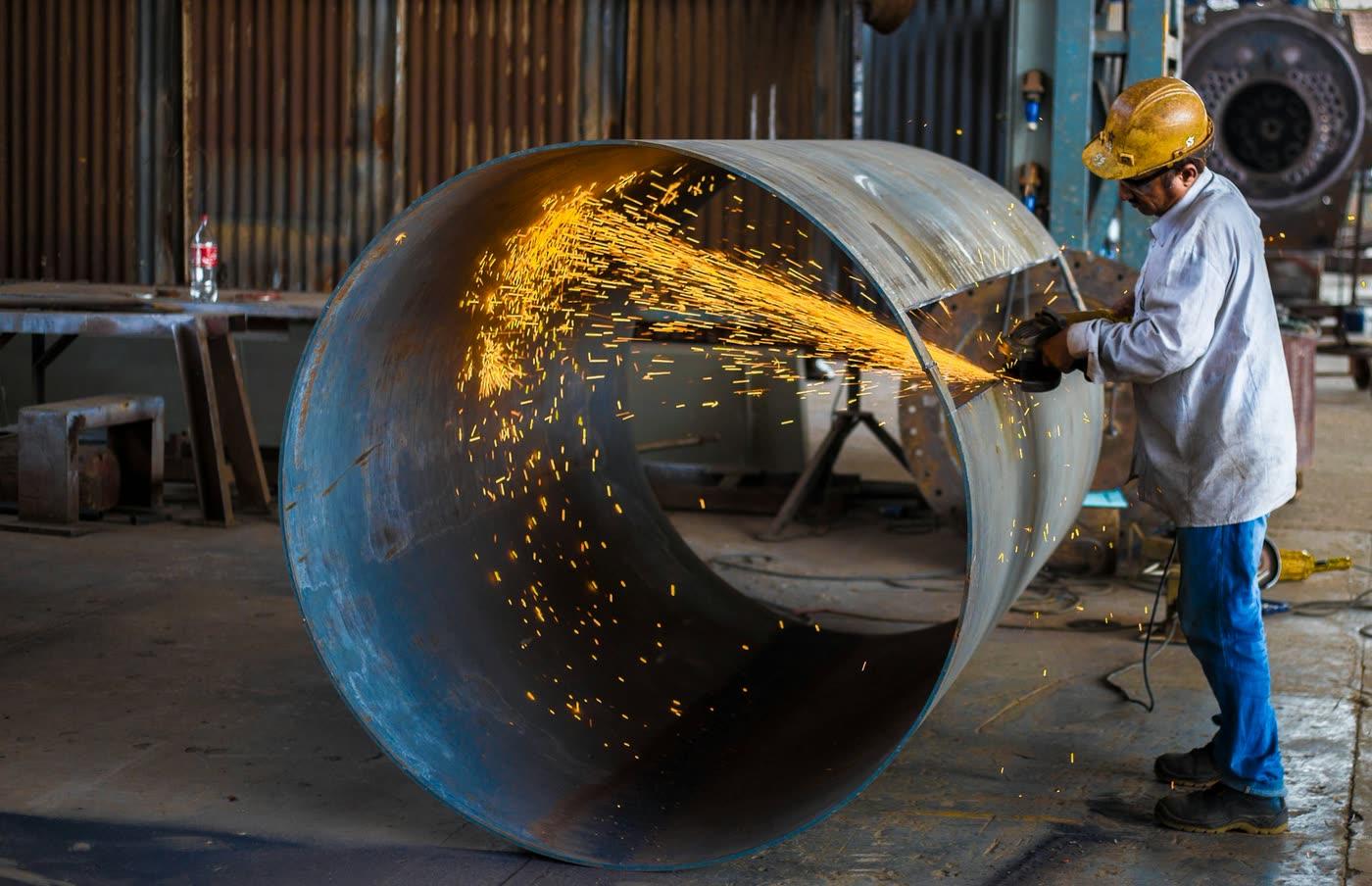 Vessel blasting & three-coat protective system