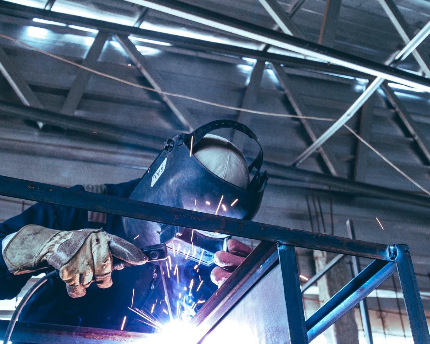 Coded welding crew for a shutdown campaign